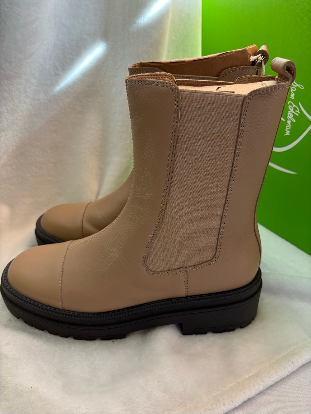 Sam Edelman Wellington Leather Chelsea Boot Sesame Size 9.5
